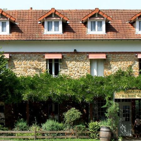 فندق Saint-Rémy-lès-Chevreuseفي  Au Bord Du Lac المظهر الخارجي الصورة
