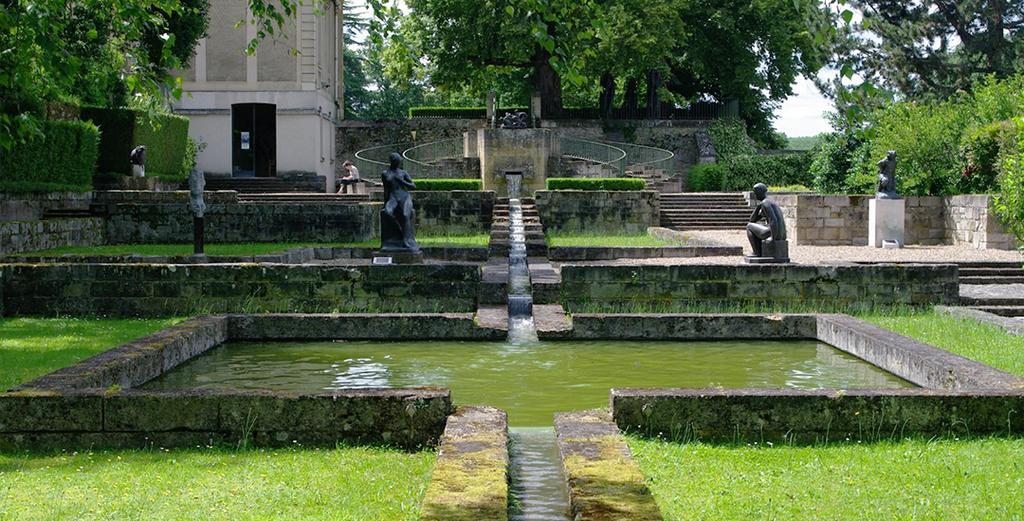فندق Saint-Rémy-lès-Chevreuseفي  Au Bord Du Lac المظهر الخارجي الصورة
