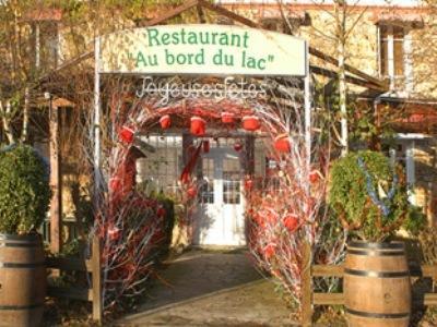 فندق Saint-Rémy-lès-Chevreuseفي  Au Bord Du Lac المظهر الخارجي الصورة
